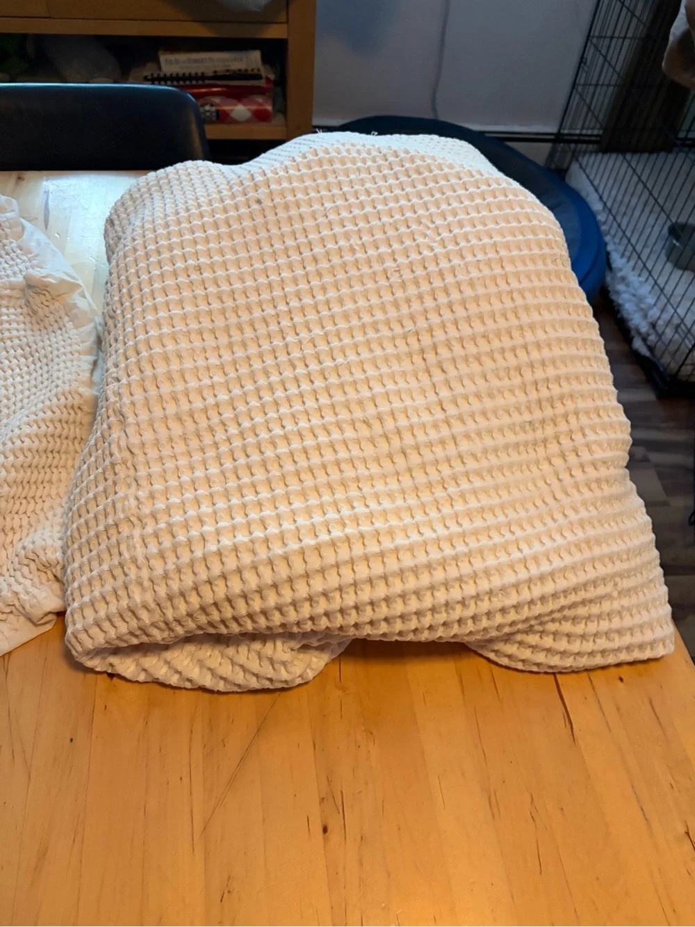 White Waffle Weave Duvet Cover Set - Classic Hawthorne Hill + 2 pillow shams